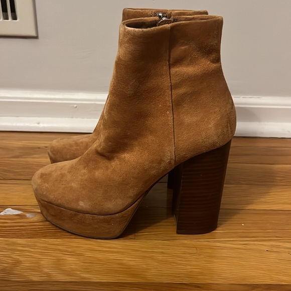 Steve Madden Gratify Booties in Cognac Suede - Picture 3 of 7